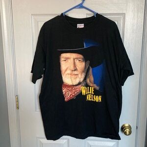 Willie Nelson vintage 90s 16 greatest hits T-shirt extra large